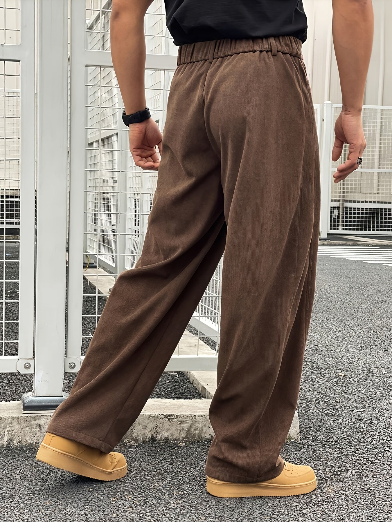 LOOSE STRAIGHT PANTS