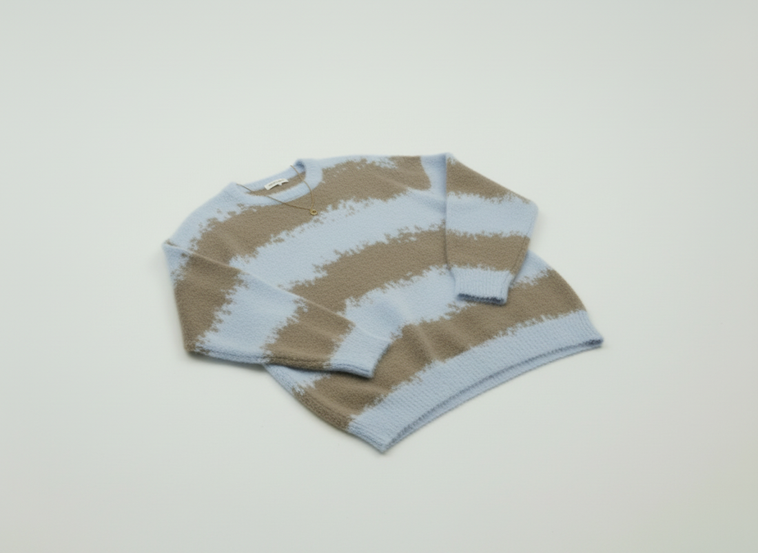 OMBRÉ SWEATER